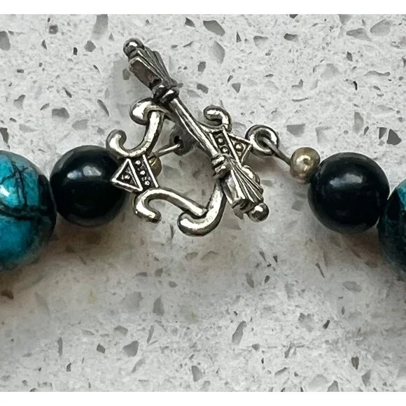 Handcrafted 22" Hand-Painted Glass Bead Necklace With Elegant Toggle Clasp - Picture 5 of 6